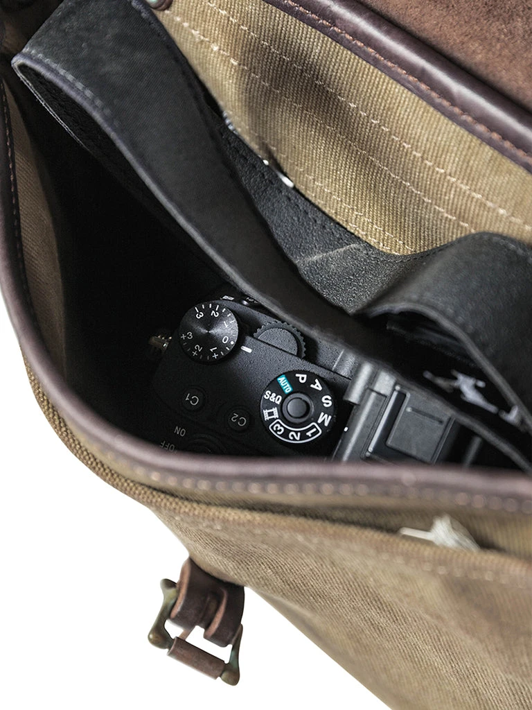 Bronson ACCESSORIES WWI US Army Messenger Bag - Khaki 16 Bronson ACCESSORIES WWI US Army Messenger Bag - Khaki