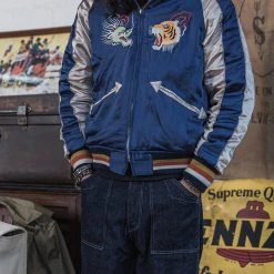 Non Stock 1950s Reversible Acetate Souvenir Jacket - Dragon Tiger Falcon OUTERWEAR