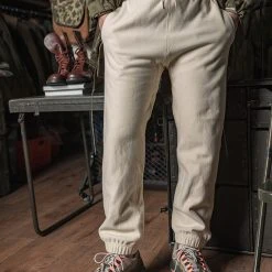 Bronson 1950s 20.5 Oz Terry Cloth Reverse Weave Sweatpants - Apricot