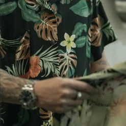 Non Stock Plants & Flowers Pattern Aloha Shirt - Black