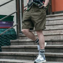 Non Stock Classic Straight Leg Double Pleated Shorts - Olive